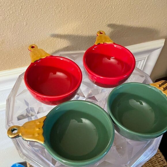 Department 56 Green and Red Christmas Ornament Stoneware Snack Bowls - Picture 2 of 16